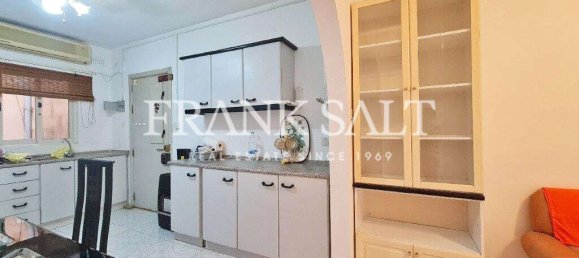 Квартира с 2 спальнями в Меллиха, Мальта № 2194 3