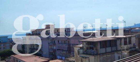 2 bedrooms Apartment in Ercolano, Italy No. 357753 2