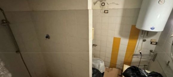 43m² Garage in Bologna, Italy No. 324549 8