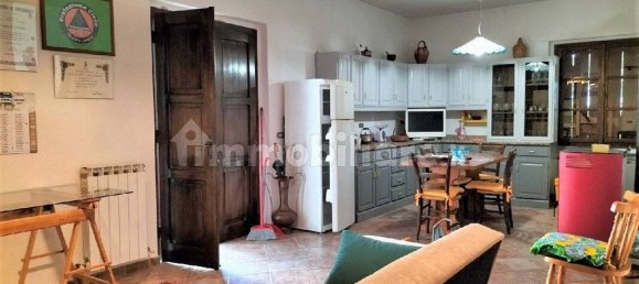 5 bedrooms House in Montone, Italy No. 150441 32