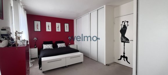 3 bedrooms House in Forges-les-Bains, France No. 62819 5