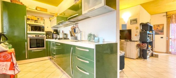 4 rooms Apartment in San Maurizio d'Opaglio, Italy No. 104842 3