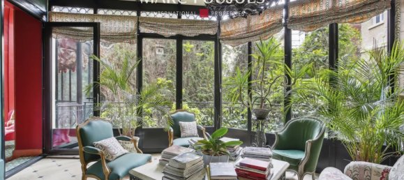 4 bedrooms Hotel in Paris, France No. 186615 11