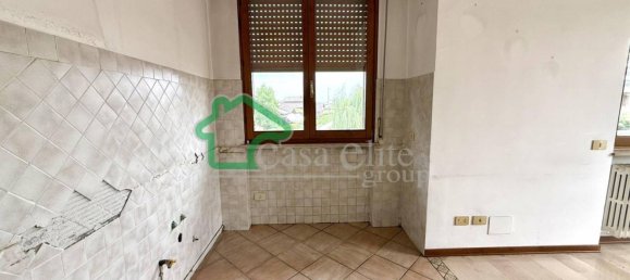 5 bedrooms Villa in Secugnago, Italy No. 303495 18