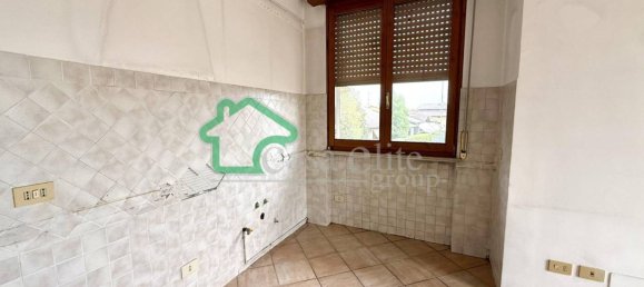 5 bedrooms Villa in Secugnago, Italy No. 303495 17