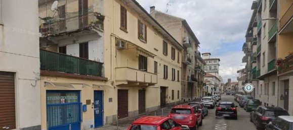 2 rooms Apartment in Vigevano, Italy No. 332683 2