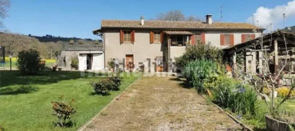 Casa de 4 dormitorios en Magione, Italy No. 269247 2