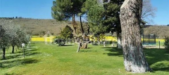 Casa de 4 dormitorios en Magione, Italy No. 269247 6