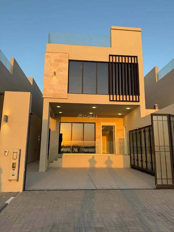 6 bedrooms Villa in Khobar, Saudi Arabia No. 632