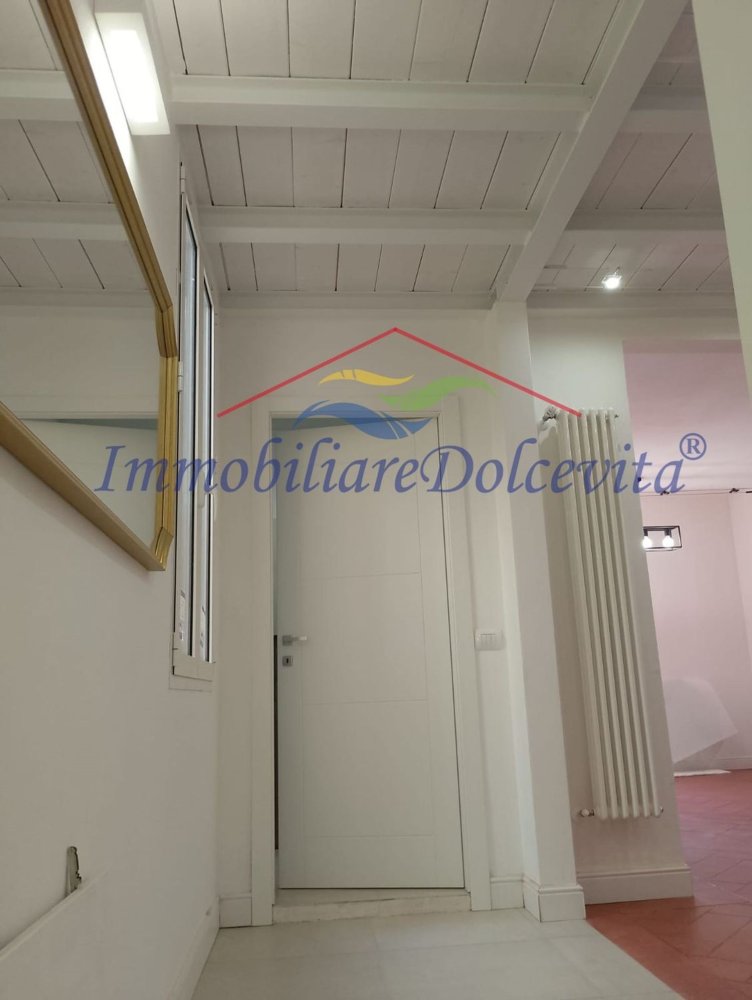 5 bedrooms Duplex in Florence, Italy No. 363885