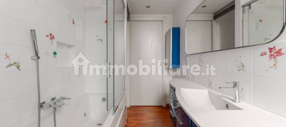 2 bedrooms Penthouse in Milan, Italy No. 320616 13