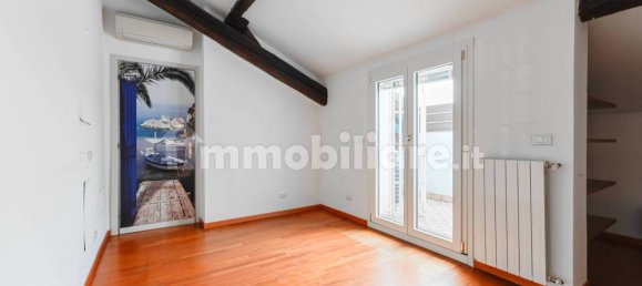 2 bedrooms Penthouse in Milan, Italy No. 320616 19