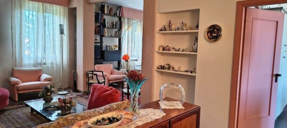 8 bedrooms Apartment in Ferrara, Italy No. 346650 6