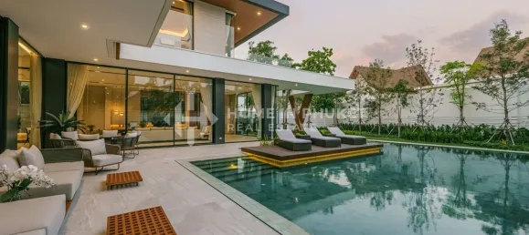 4 bedrooms House for sale in Phuket, Southern Thailand, Thailand № 60472 3
