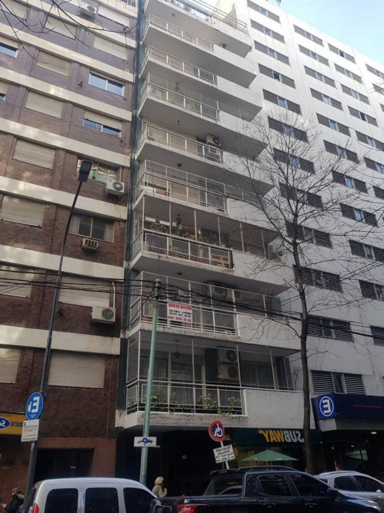 Квартира с 3 спальнями в Буэнос-Айрес, Аргентина № 96665