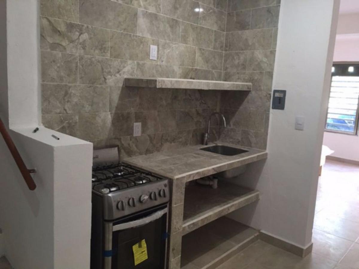 275m² Building in Solidaridad, Mexico No. 200426