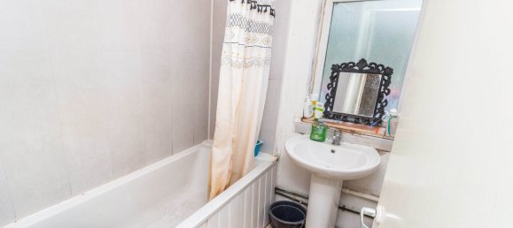 Appartement à Telford, United Kingdom No. 2189 7