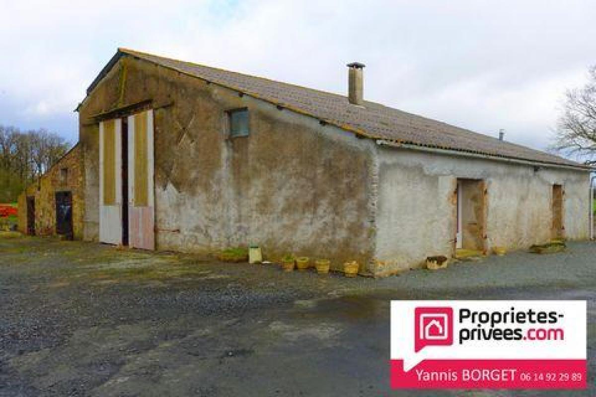 2 bedrooms House in Les Brouzils, France No. 30551