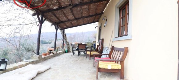 Дом с 4 комнатами в Лоро Чуффенна, Италия № 230840 28