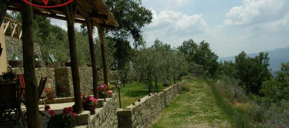 Дом с 4 комнатами в Лоро Чуффенна, Италия № 230840 30