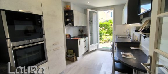 3 Schlafzimmer Haus in Marolles-en-Brie, France, Nr. 324597 4