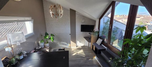 4 bedrooms Penthouse in Terni, Italy No. 337786 5