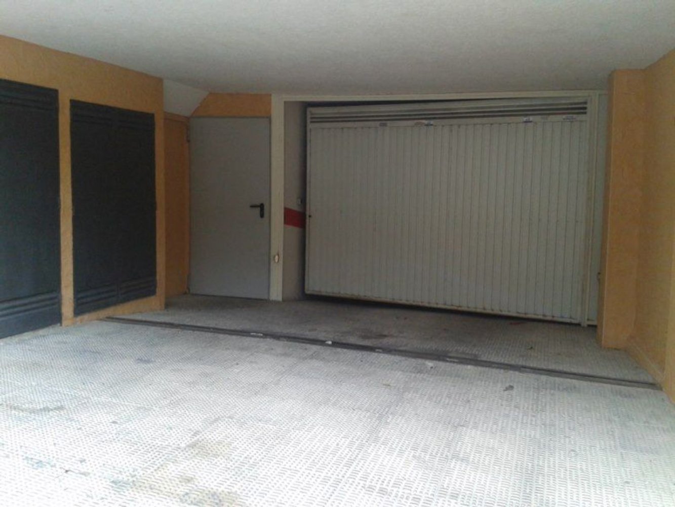 13m² Garage in Murcia, Spain No. 205585