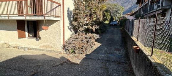 Casa de 5 divisões em Cittiglio, Italy N.º 33081 6