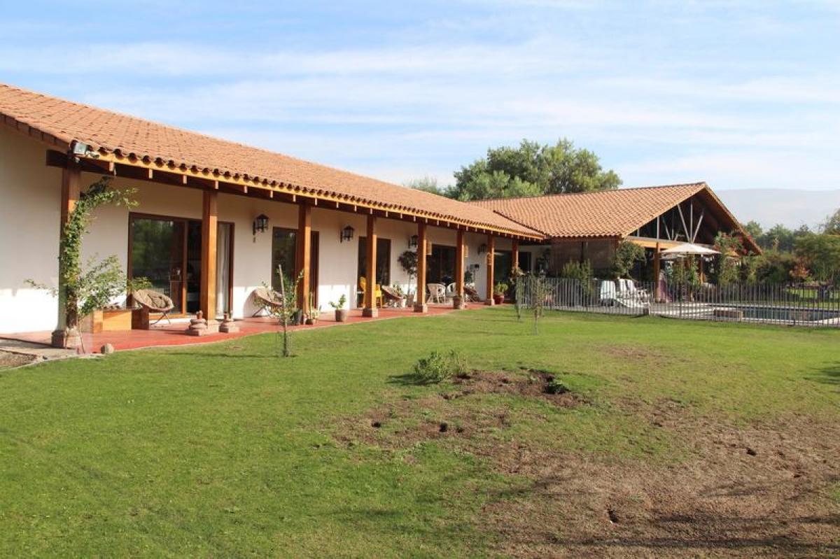 5 bedrooms House in Chacabuco, Chile No. 3239