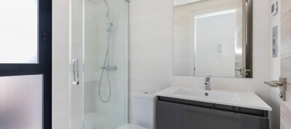 3 bedrooms Villa in Alicante, Spain No. 13530 16