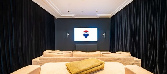 4 bedrooms Villa in Wandsbek, Germany No. 328444 4