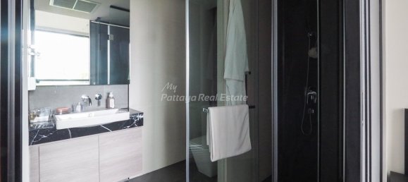 Studio in the Condo in Pattaya, Thailand No. 20510 6