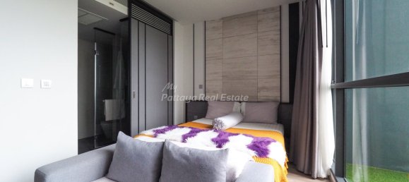 Studio in the Condo in Pattaya, Thailand No. 20510 9