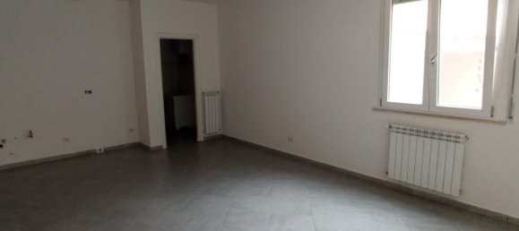 4 bedrooms Apartment in San Miniato, Italy No. 350957 2