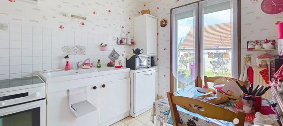 Casa de 4 dormitorios en Gien, France No. 290552 3