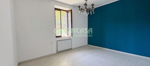 5 Schlafzimmer Haus in Tradate, Italy, Nr. 372591 14