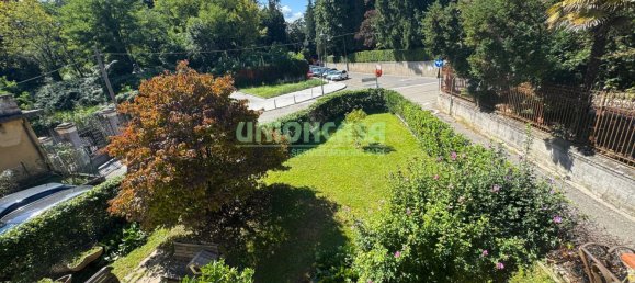 5 Schlafzimmer Haus in Tradate, Italy, Nr. 372591 23