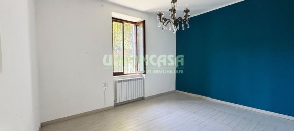 5 Schlafzimmer Haus in Tradate, Italy, Nr. 372591 13