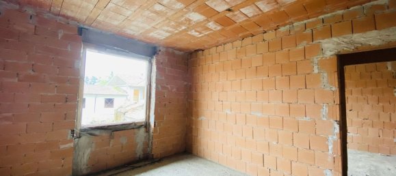 Casa de 8 habitaciónes en Casei Gerola, Italy No. 190539 6