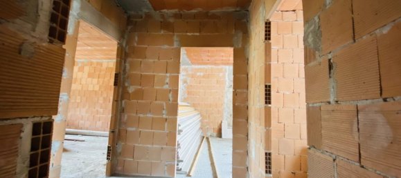 Casa de 8 habitaciónes en Casei Gerola, Italy No. 190539 7