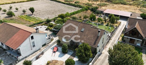 4 غرف نوم فيلا في Chaves, Portugal رقم 277356 40