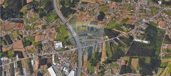 Земельный участок 1410м² в Санта Мария да Фейра, Португалия № 90458 8