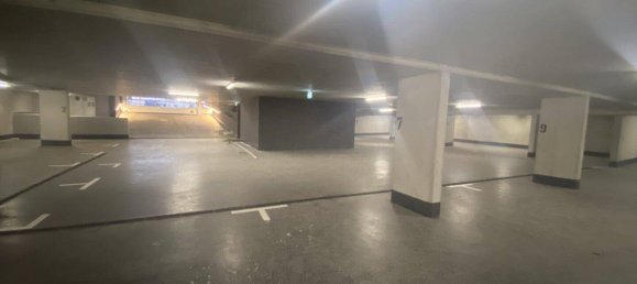 Garage à Dobling, Austria No. 181503 2