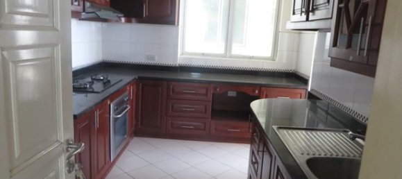 4 bedrooms Apartment in Tay Ho, Vietnam No. 4195 9