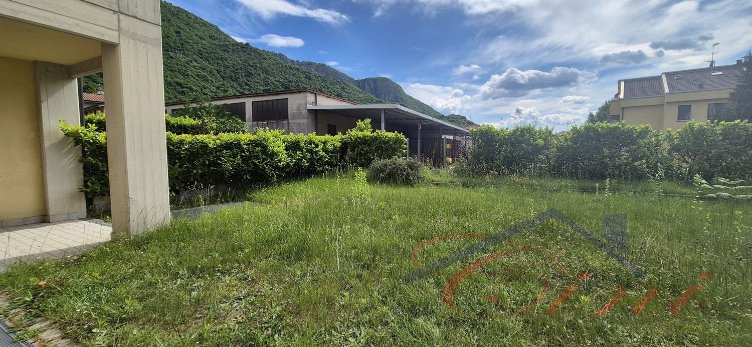 3 bedrooms Apartment in Malgrate, Italy No. 365516