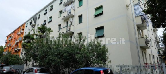 2 bedrooms Apartment in Paderno Dugnano, Italy No. 338785 16