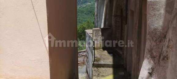 3 bedrooms House in Rivello, Italy No. 31857 5