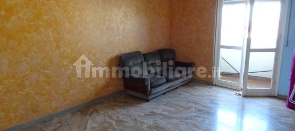3 Schlafzimmer Wohnung in Parabiago, Italy, Nr. 303055 14