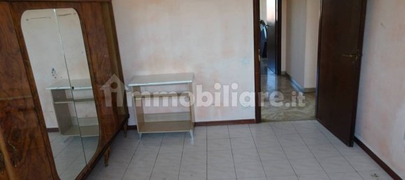 3 Schlafzimmer Wohnung in Parabiago, Italy, Nr. 303055 19