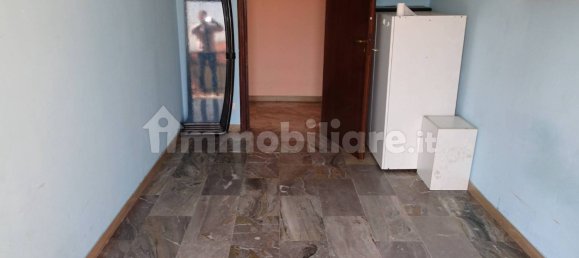 3 Schlafzimmer Wohnung in Parabiago, Italy, Nr. 303055 17